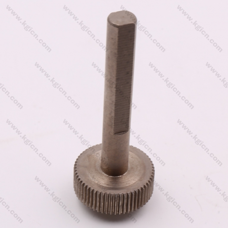 Carburizing spur gear drive with metal shaft