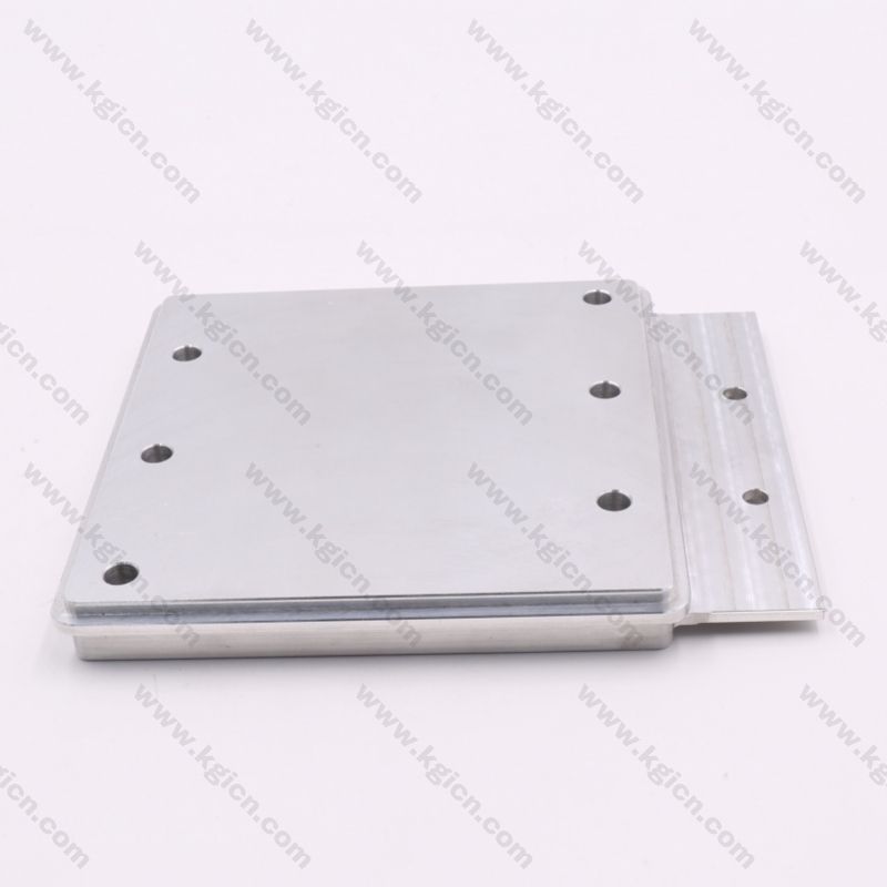 Aluminum Bracket made by CNC machining and extrusion