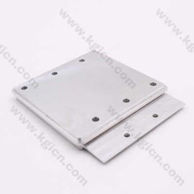 Aluminum Bracket made by CNC machining and extrusion